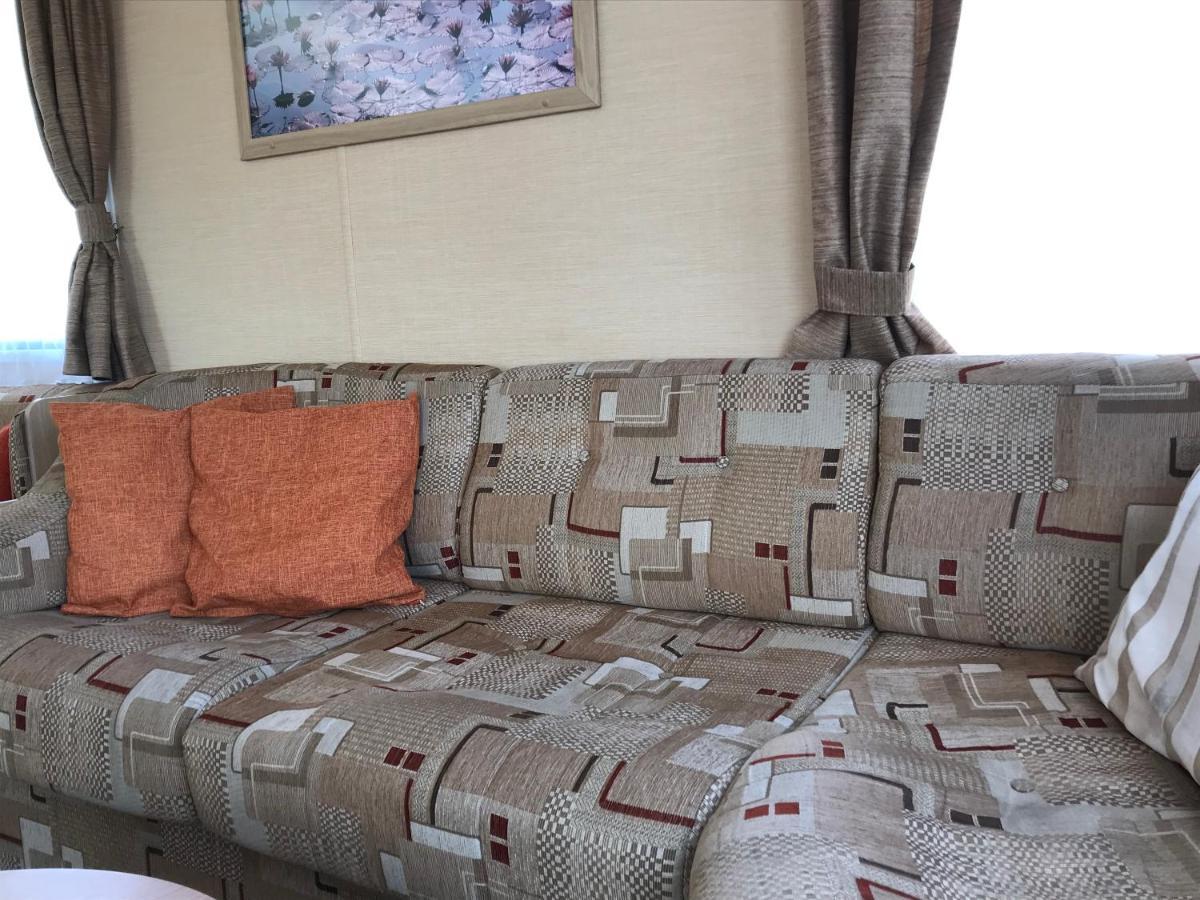 Pet Friendly Riverside Static Caravan Cheddar Bagian luar foto