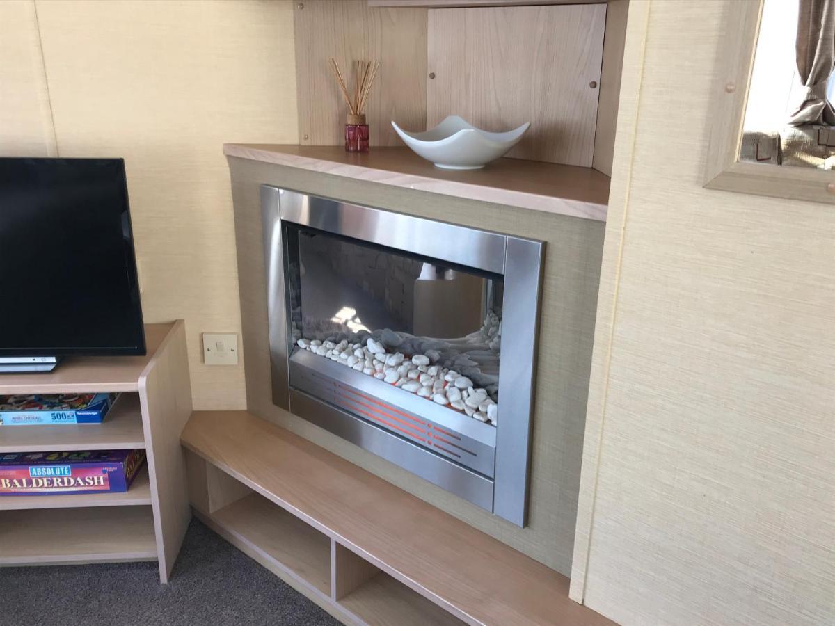 Pet Friendly Riverside Static Caravan Cheddar Bagian luar foto
