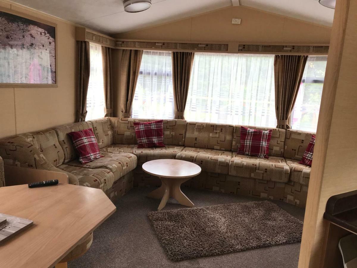 Pet Friendly Riverside Static Caravan Cheddar Bagian luar foto